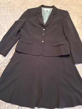 Women's Tailored Pinstripe Blazer and Skirt Set - Brown
